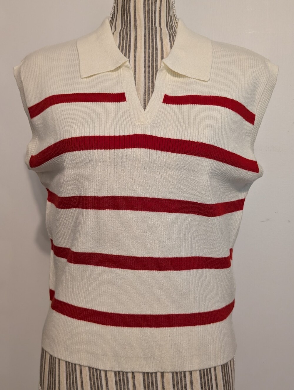 Double Zero Cream Tank Vest with Red Stripes Women's Medium New